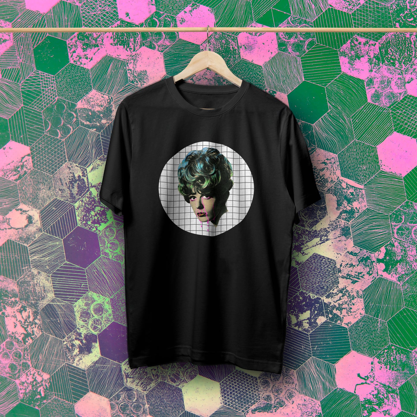 Collage Tee - Curly