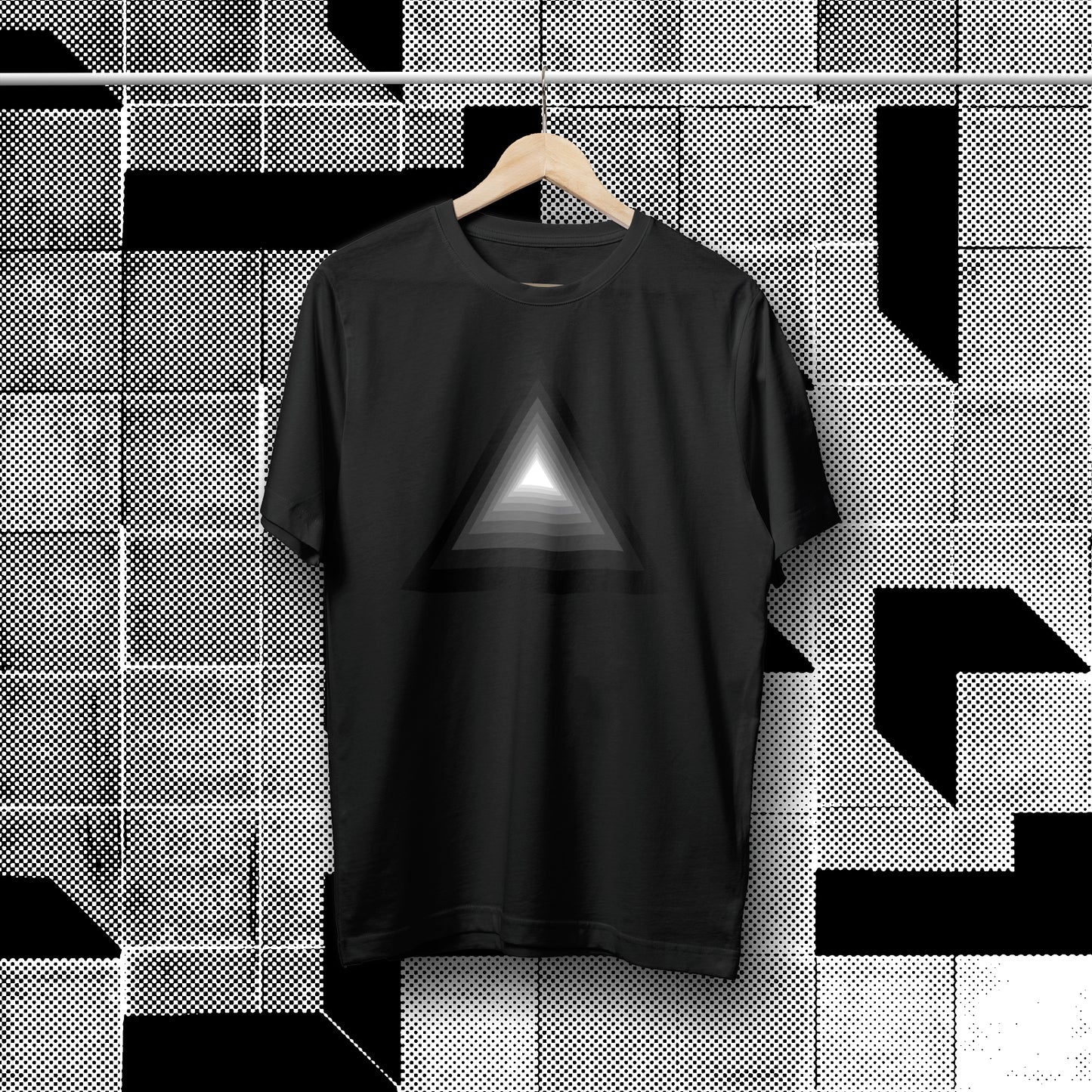 GeoMetric Tee - Triangular Step Fade